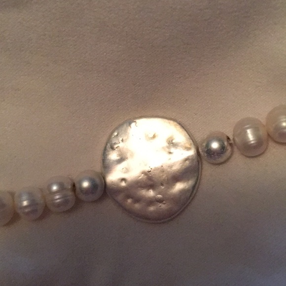 Faux pearl necklace with silvertone accent. - Picture 8 of 12